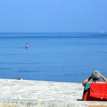 With A Parking Space - 17633 * Umag